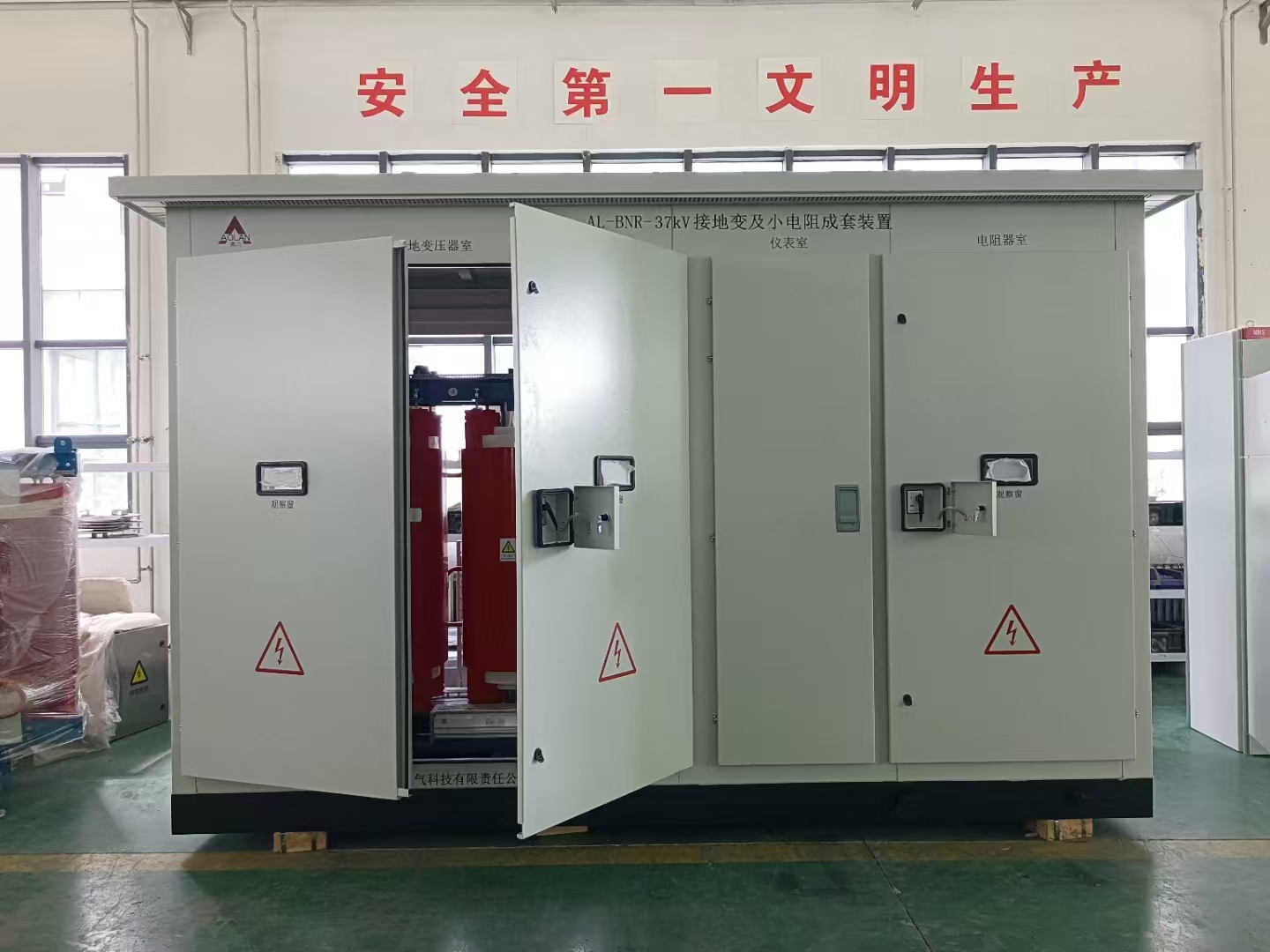 1735096274802590.jpg 7c6d4715d299e8ee8e889addc69f9bf.jpg